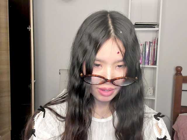 amiya-cute's BongaCams show and profile