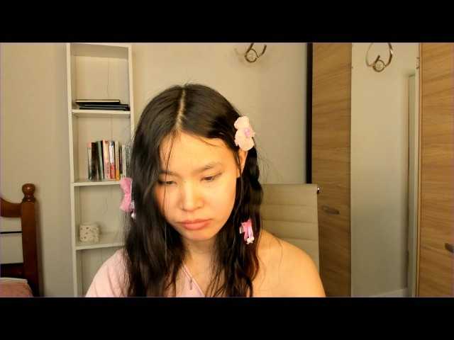 amiya-cute's BongaCams show and profile