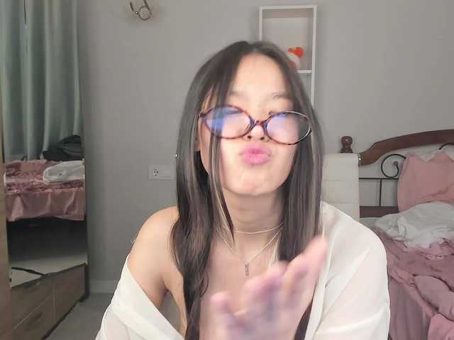 amiya-cute's BongaCams show and profile