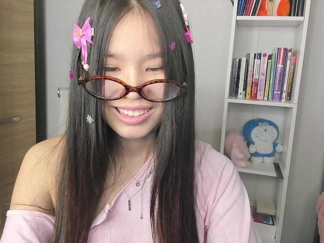 amiya-cute's BongaCams show and profile