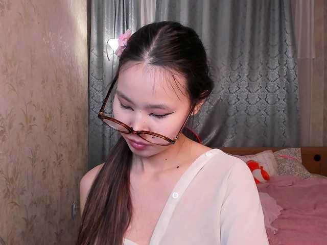 amiya-cute's BongaCams show and profile