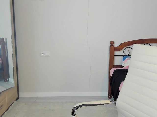 amiya-cute's BongaCams show and profile