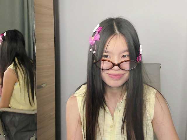 amiya-cute's BongaCams show and profile