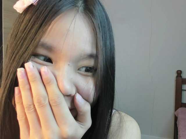 amiya-cute's BongaCams show and profile