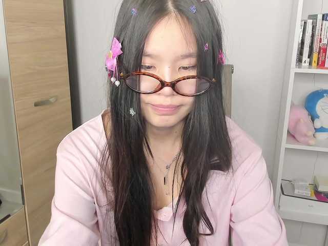 amiya-cute's BongaCams show and profile