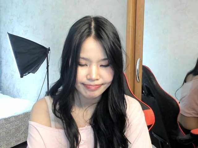 amiya-cute's BongaCams show and profile