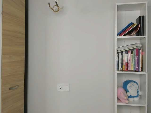 amiya-cute's BongaCams show and profile