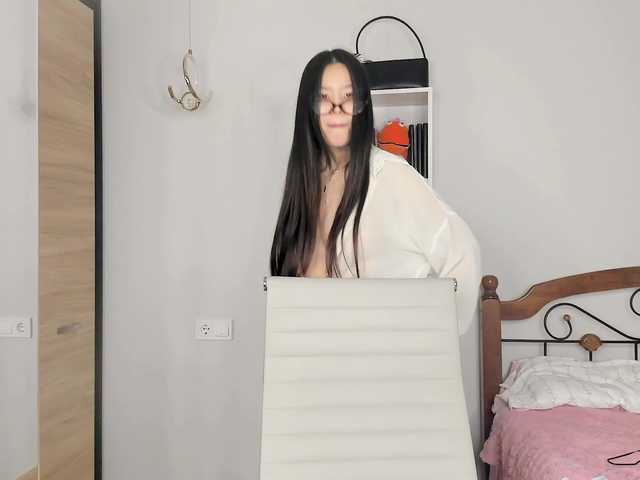 amiya-cute's BongaCams show and profile