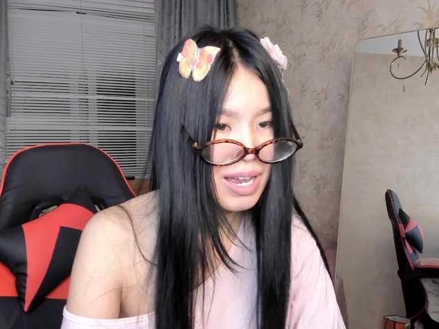 amiya-cute's BongaCams show and profile