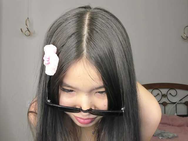 amiya-cute's BongaCams show and profile