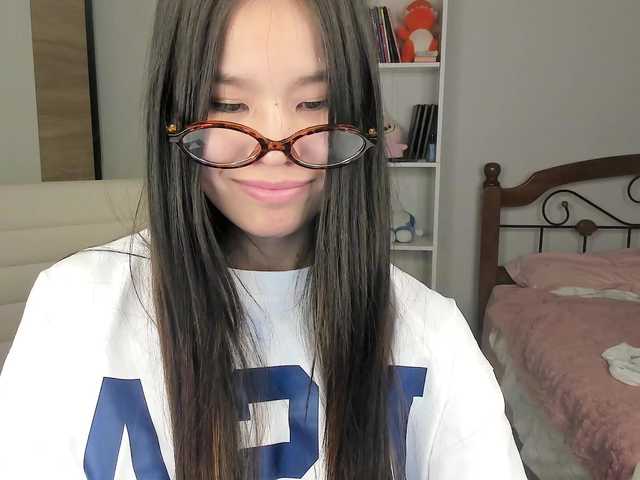 amiya-cute's BongaCams show and profile