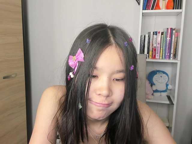 amiya-cute's BongaCams show and profile