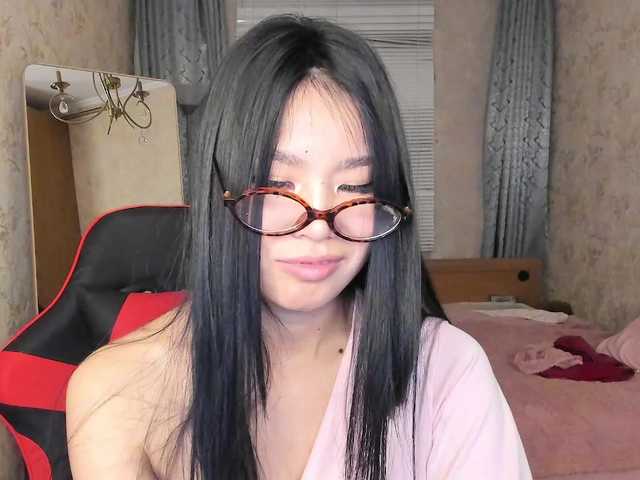 amiya-cute's BongaCams show and profile