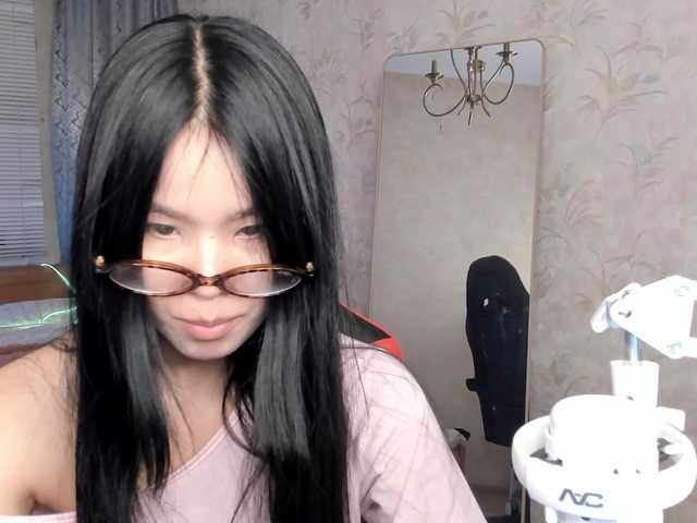 amiya-cute's BongaCams show and profile