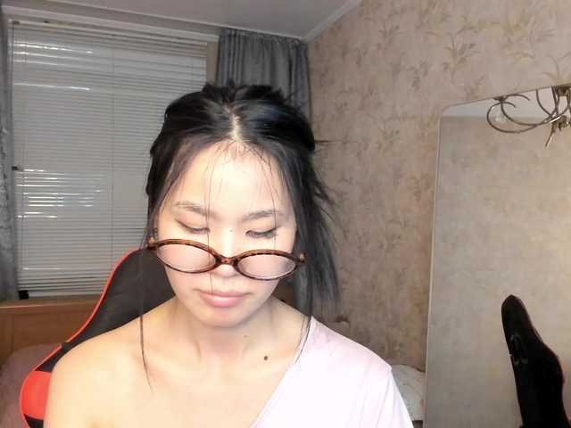 amiya-cute's BongaCams show and profile