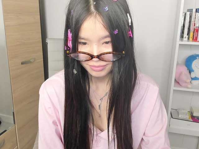 amiya-cute's BongaCams show and profile