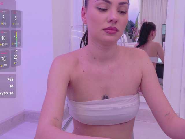 Baby-Ava's BongaCams show and profile