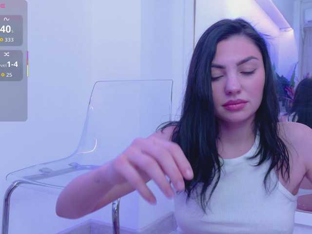 Baby-Ava's BongaCams show and profile