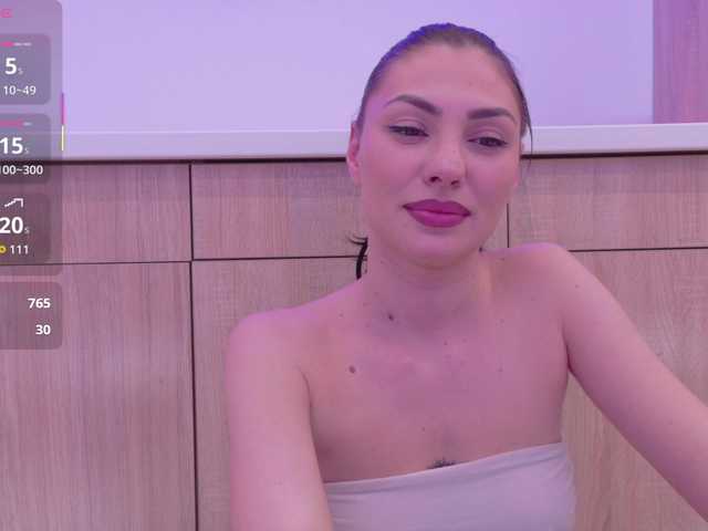 Baby-Ava's BongaCams show and profile