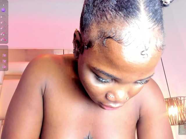 IrisHerrera's BongaCams show and profile