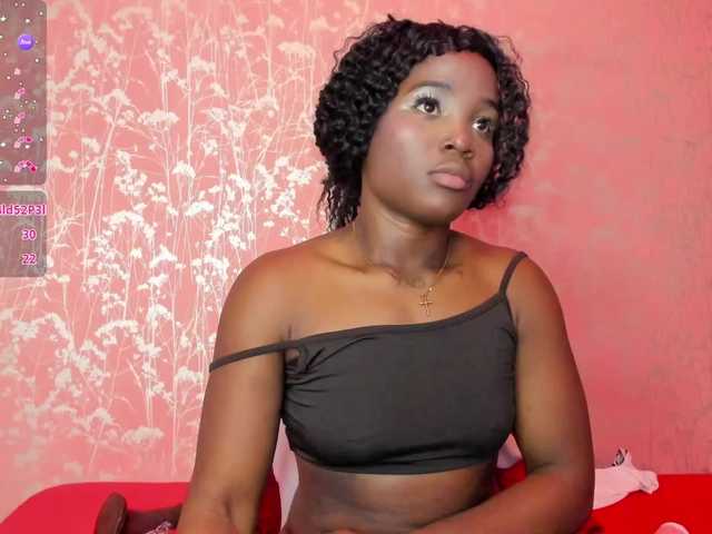 IrisHerrera's BongaCams show and profile