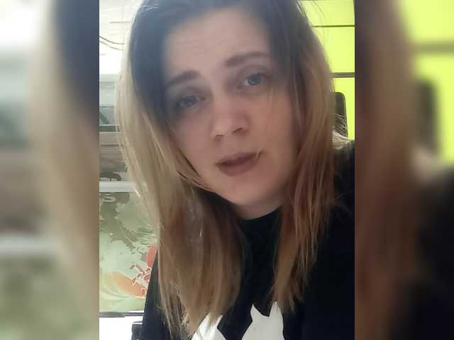 ScarletMoon-666's BongaCams show and profile