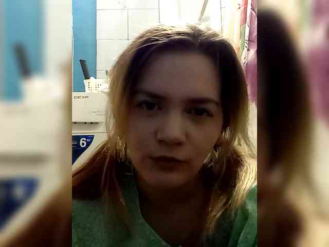 ScarletMoon-666 webcam