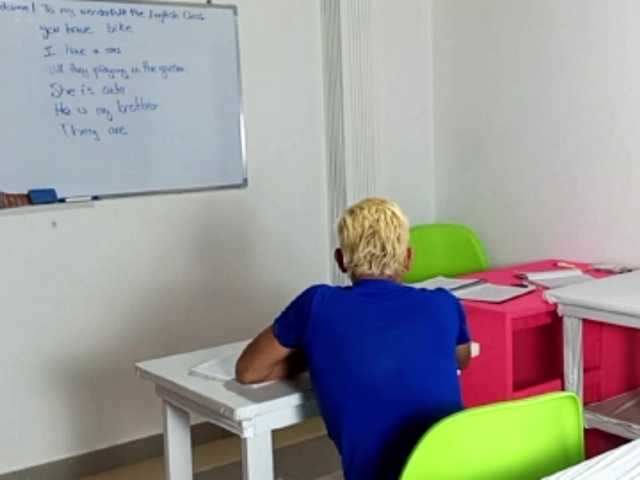 B612a's BongaCams show and profile