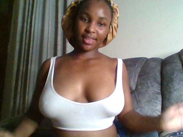 Sexxy-ebony2025's Thumb Image