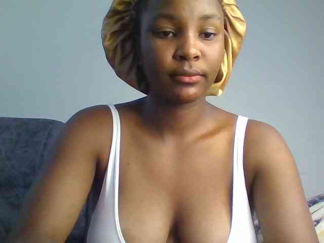 Sexxy-ebony2025 webcam