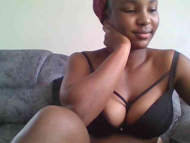 Sexxy-ebony2025