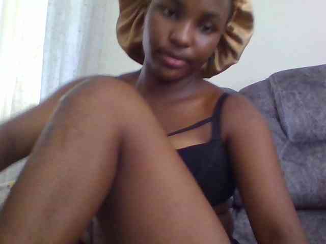 Sexxy-ebony2025 webcam