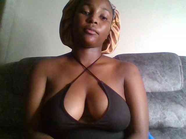 Sexxy-ebony2025 webcam