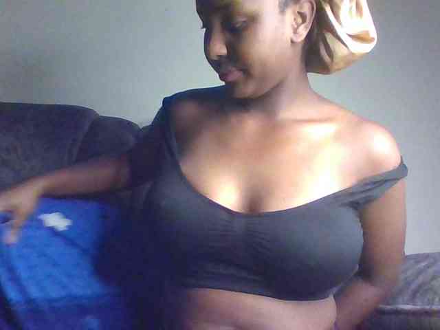 Sexxy-ebony2025 webcam