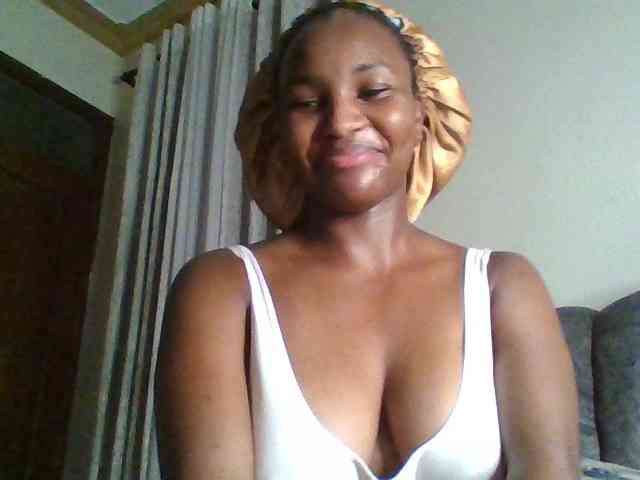 Sexxy-ebony2025 Live Webcam on BongaCams