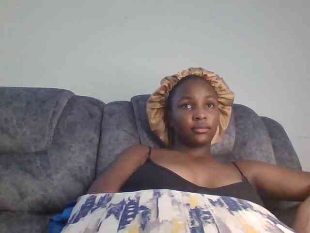 Sexxy-ebony2025 webcam