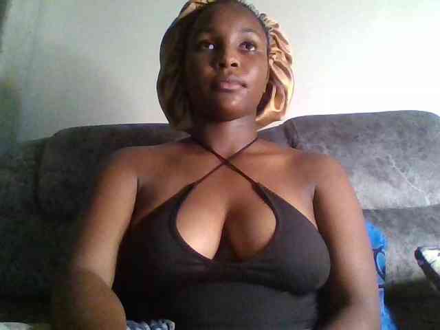 Sexxy-ebony2025 webcam