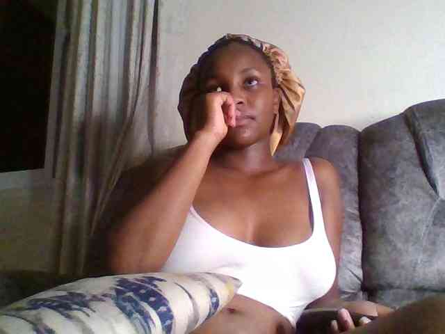 Sexxy-ebony2025 webcam