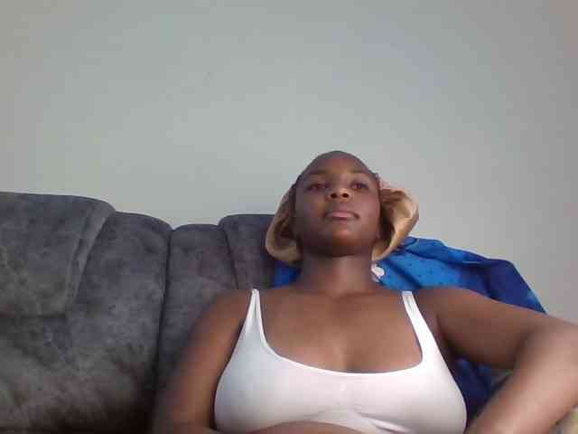 Sexxy-ebony2025 webcam