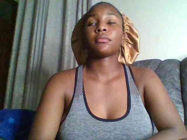 Sexxy-ebony2025 webcam