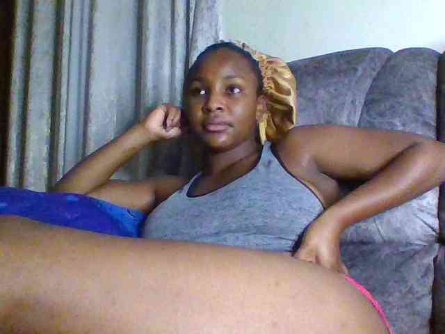 Sexxy-ebony2025 webcam