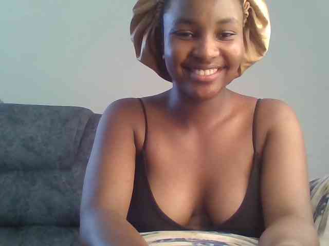 Sexxy-ebony2025 webcam