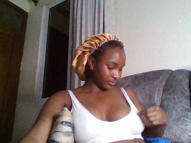 Sexxy-ebony2025 webcam