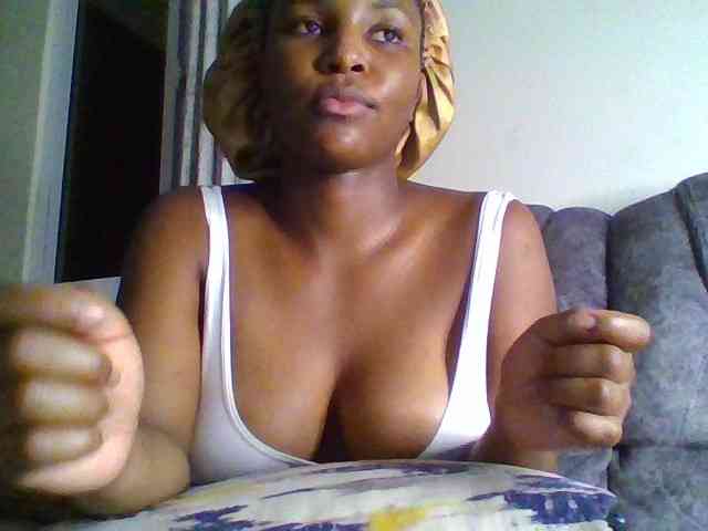 Sexxy-ebony2025 webcam