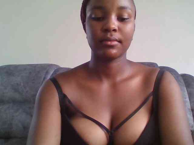 Sexxy-ebony2025 webcam