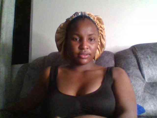 Sexxy-ebony2025 webcam