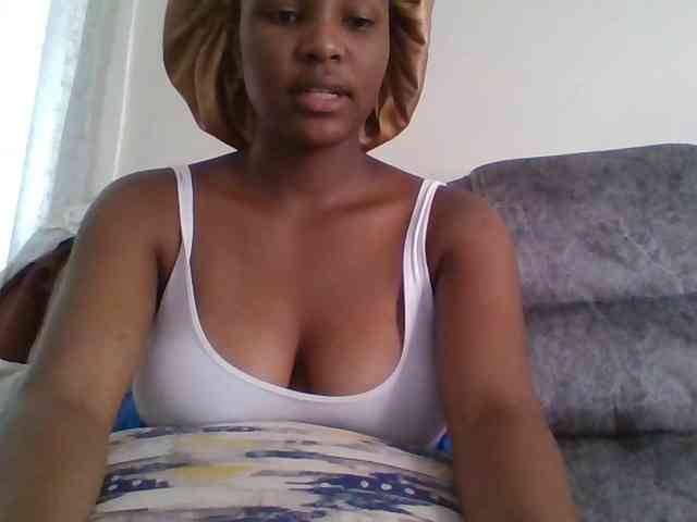 Sexxy-ebony2025 webcam