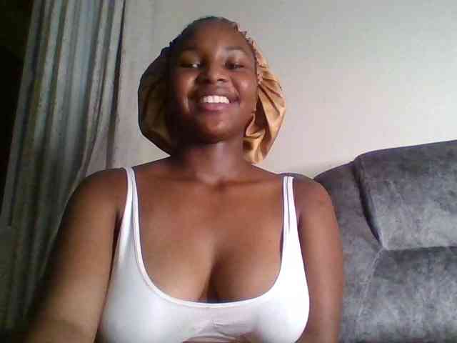 Sexxy-ebony2025 webcam