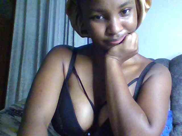 Sexxy-ebony2025 webcam