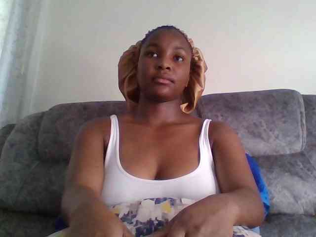 Sexxy-ebony2025 webcam